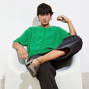 NWT - Oliver Bonas Fluffy Short Sleeve Sweater Cardigan - Green - Size 4